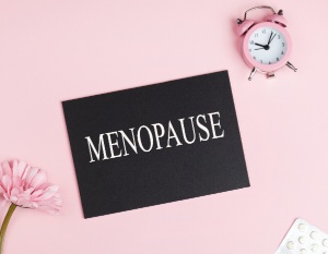 Fitoterapia para la menopausia, estas son las plantas que pueden ayudarte